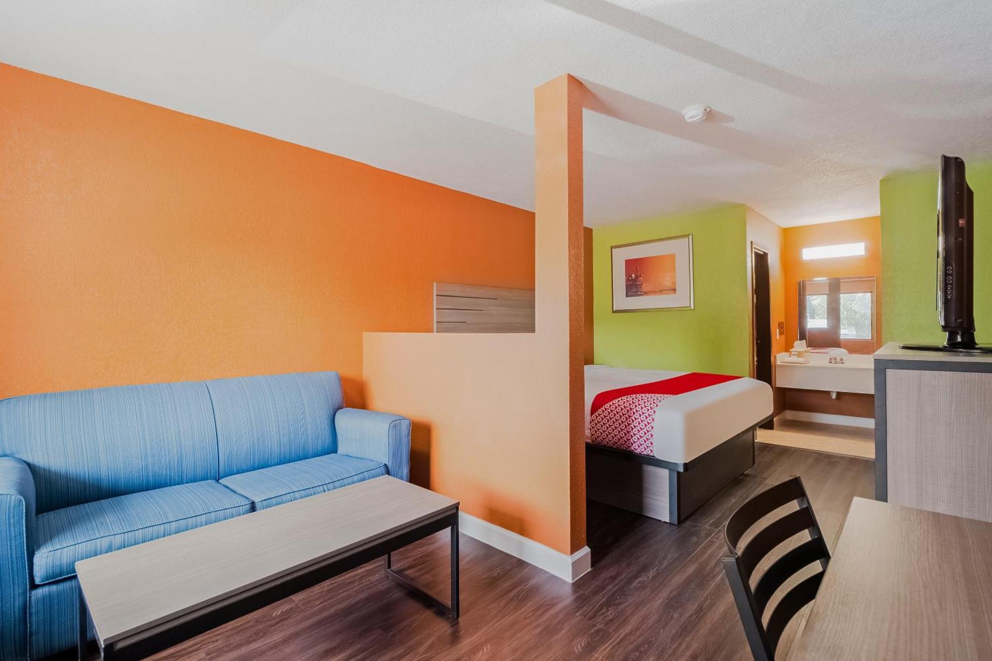 Oyo Hotel Houston N Fm-1960 Champions Tx Louetta Bagian luar foto